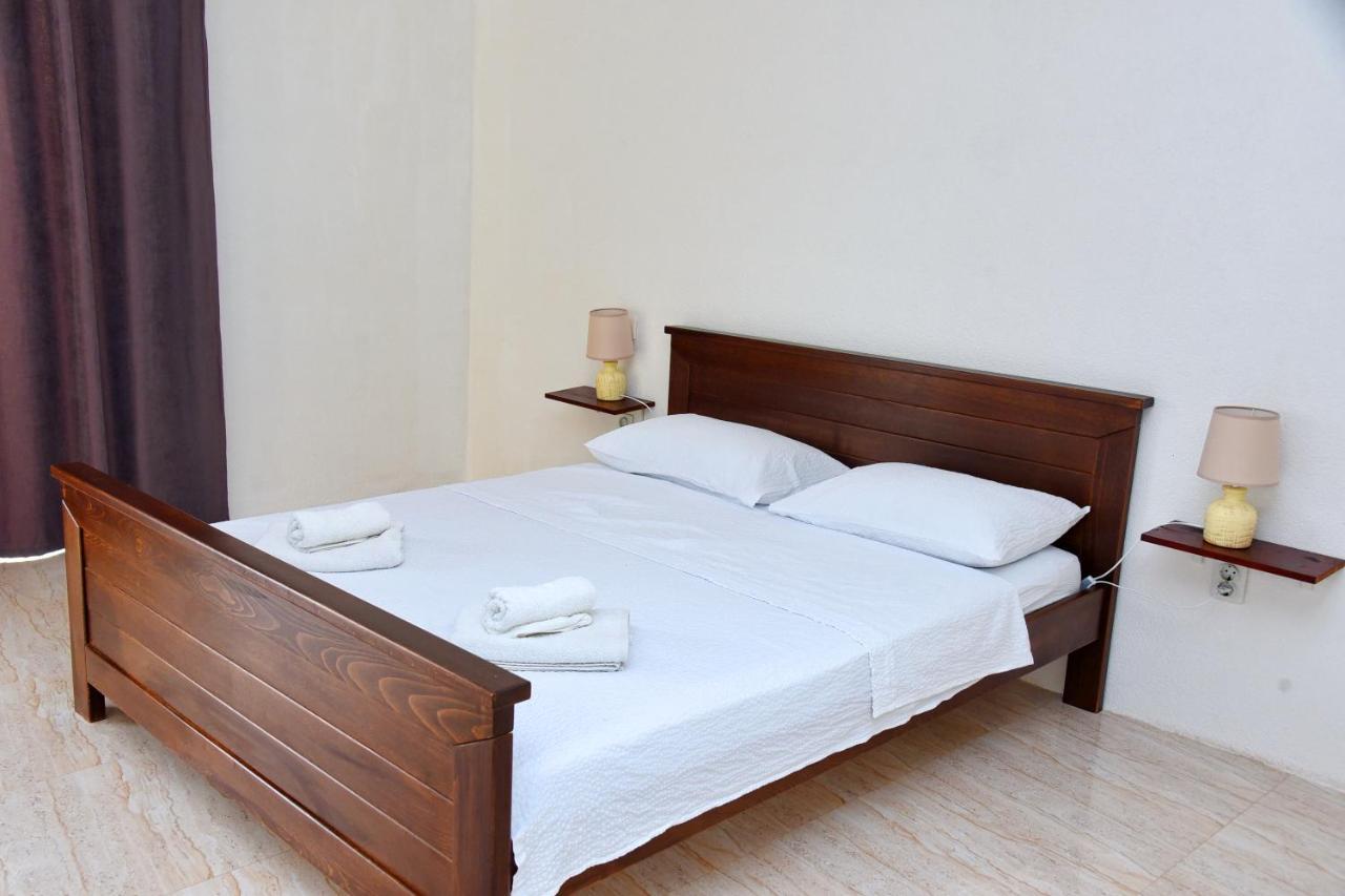 Apartments Sea Star Котор Екстер'єр фото